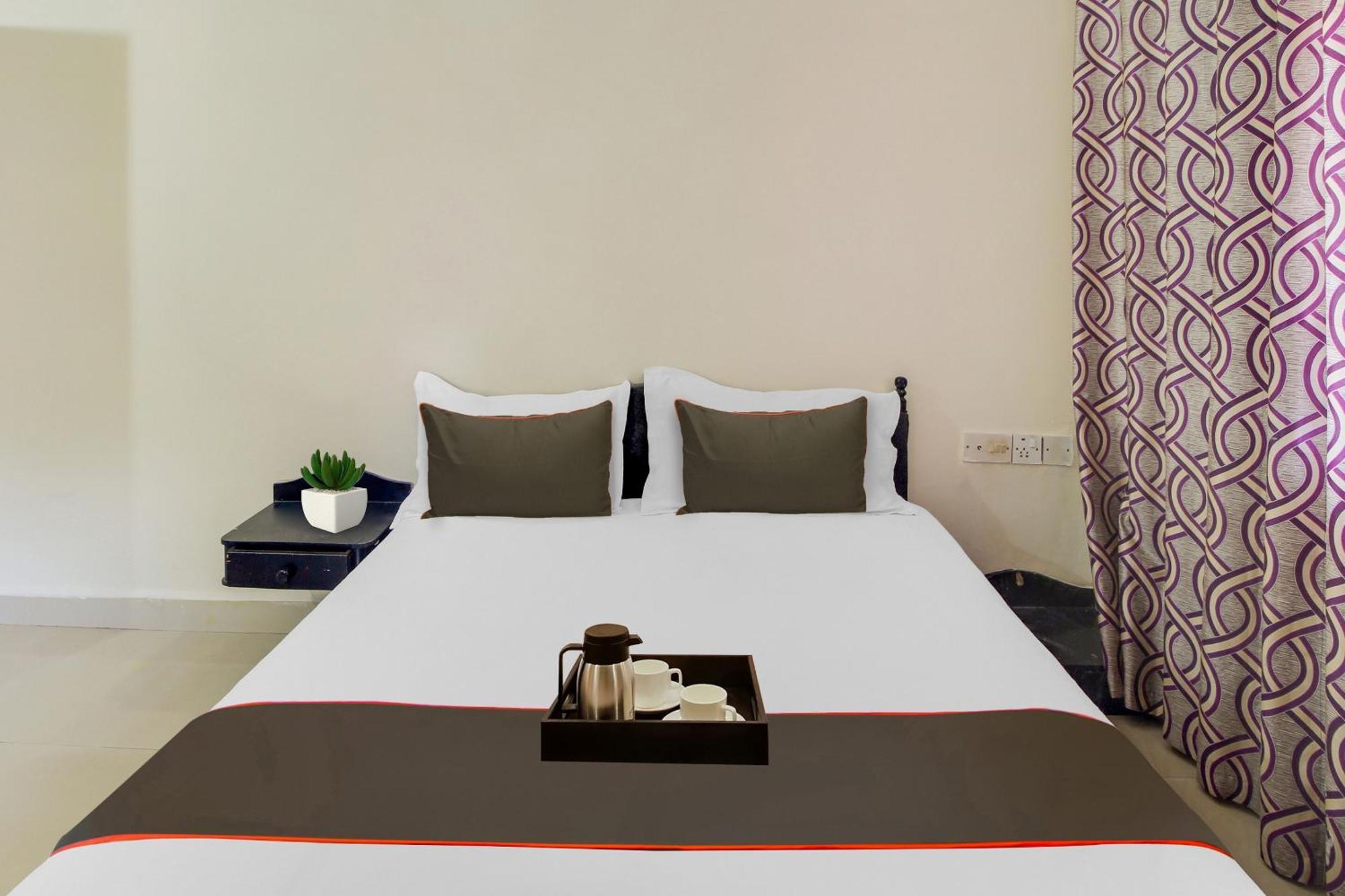 Hotel Capital O Royale Palms à Benaulim Extérieur photo